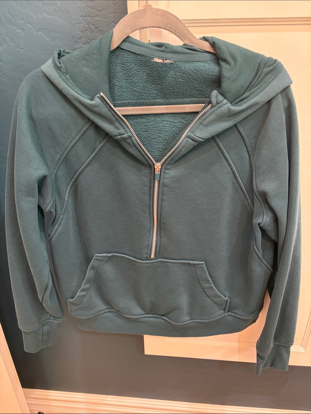 Danskin green hooded sweatshirt